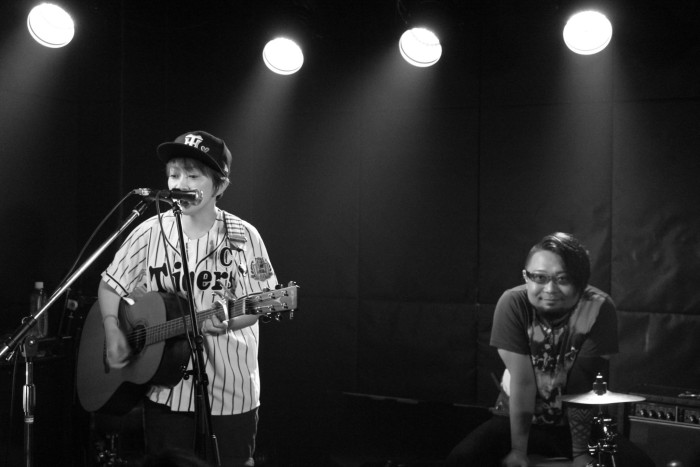 11296463_900977399969963_293395613_o